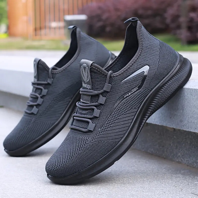 Pace Pro Sneakers