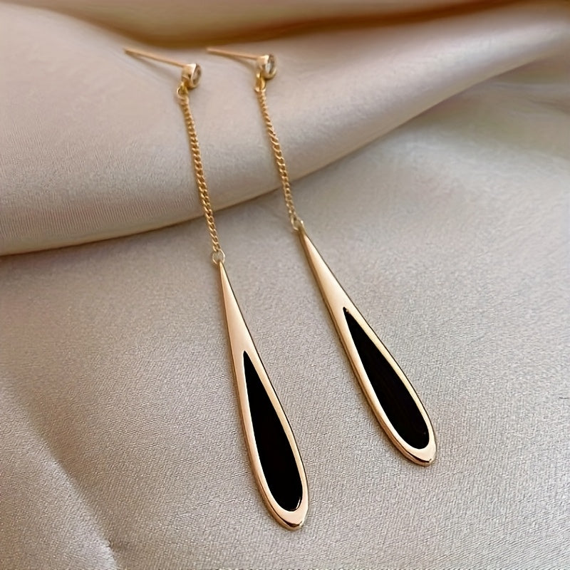 Elle Water Drop Earrings