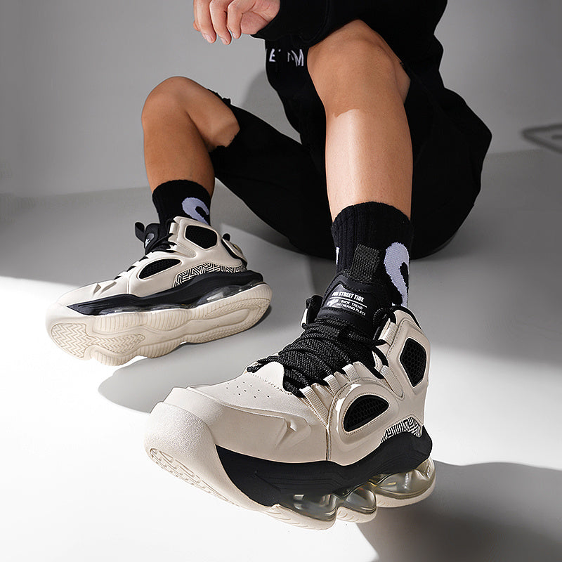 Voltrix Sneaker