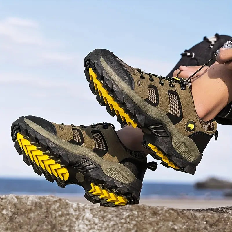 Delta Hiking Shoes