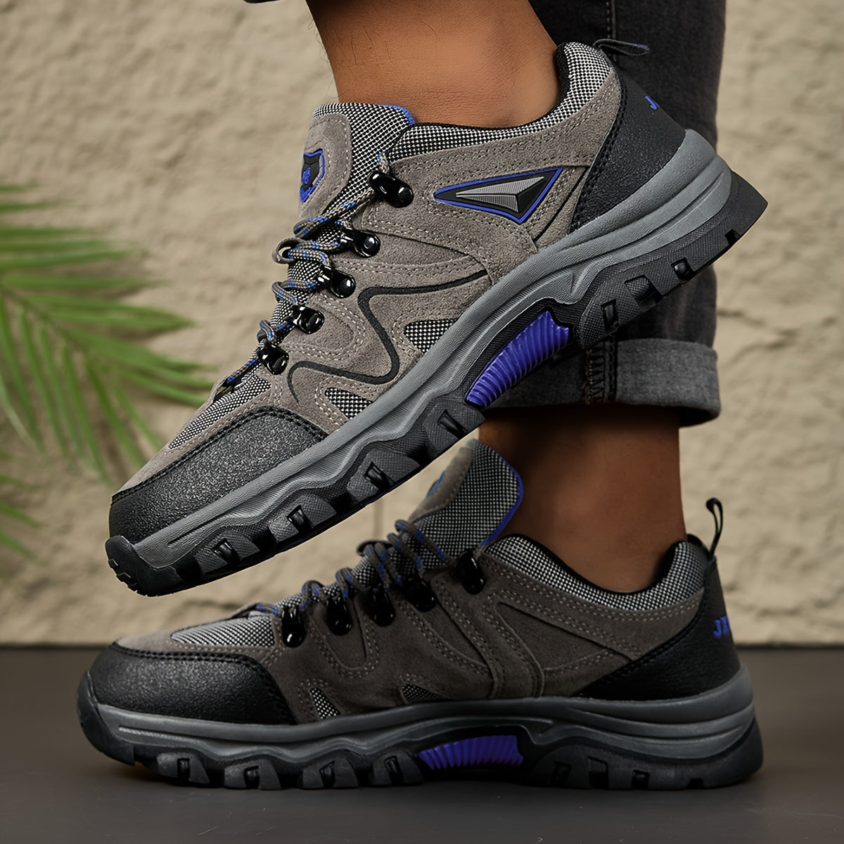 Levi Adventure Shoes