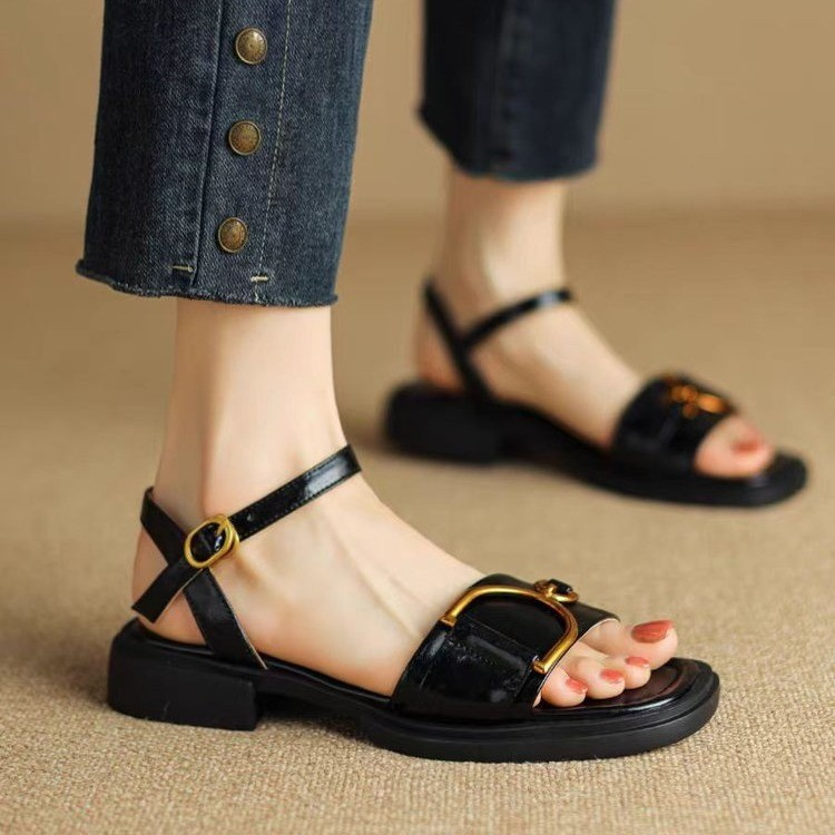 Julia Retro Sandals