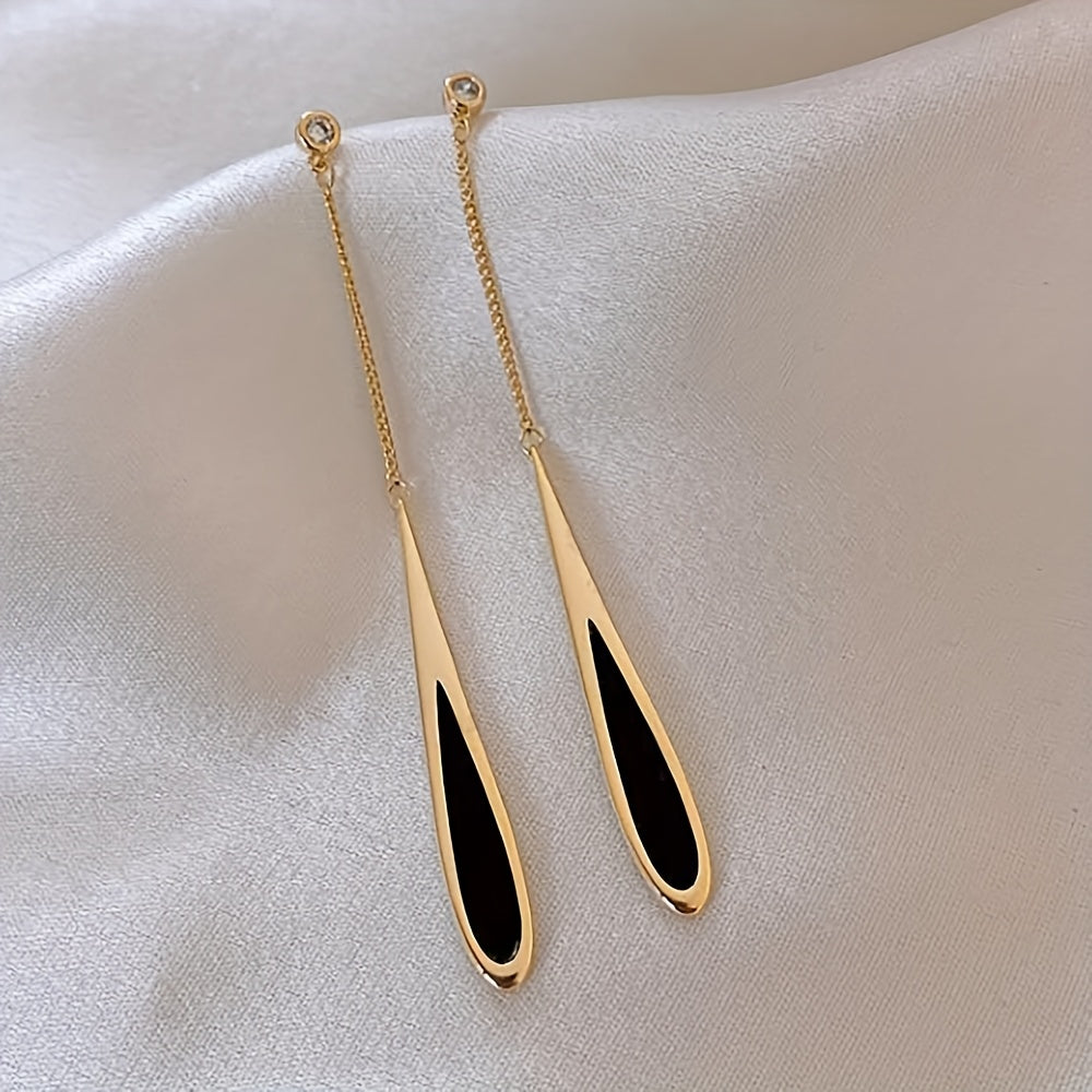 Elle Water Drop Earrings